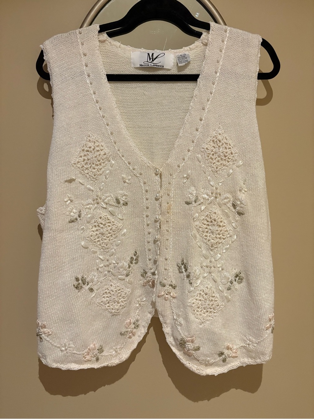 Vintage Maggie Lawrence Cream Embroidered V-Neck Knit Vest Large READ